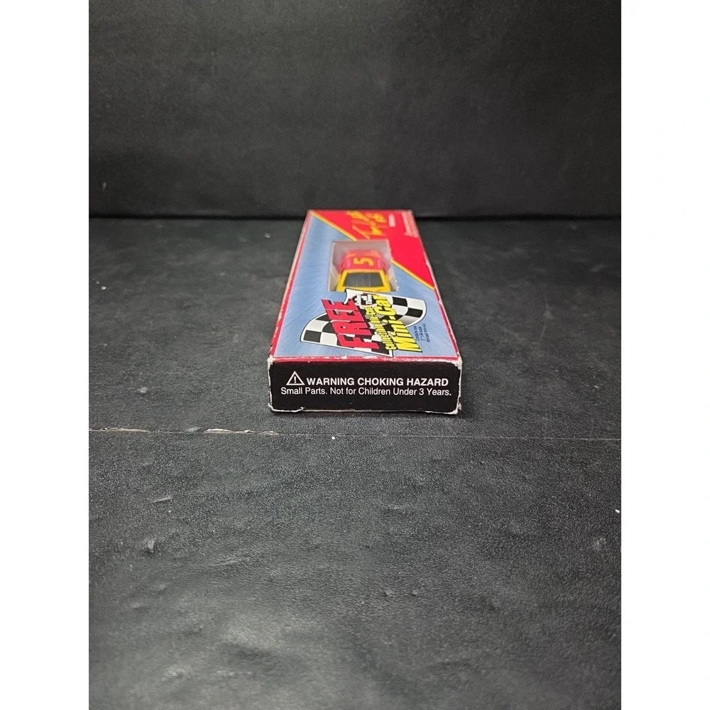 Kellogg's Racing Terry Labonte #5 Honey Crunch Corn Flakes 1:64 Die-Cast Car‎
